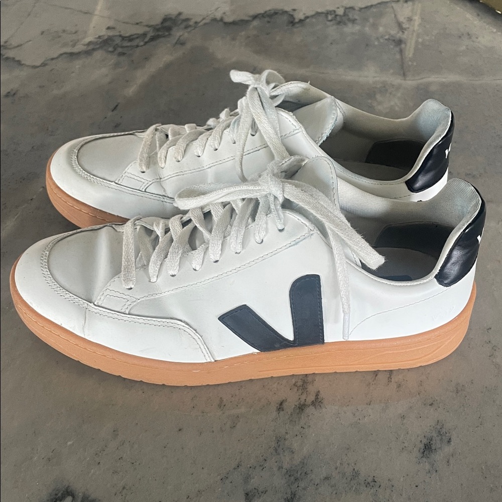 Veja White and Black Sneakers with Gum Sole